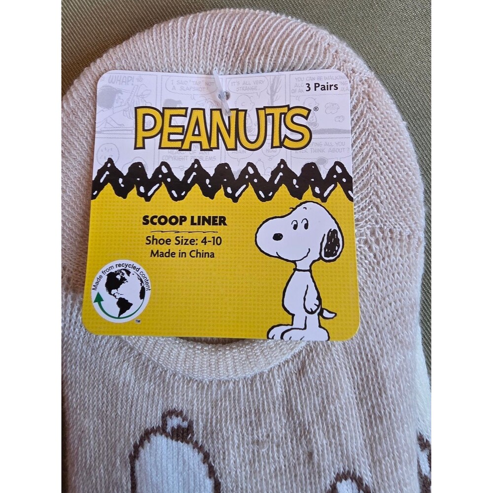 NWT Peanuts Women's multi 3 pack Socks - Picture 2 of 2